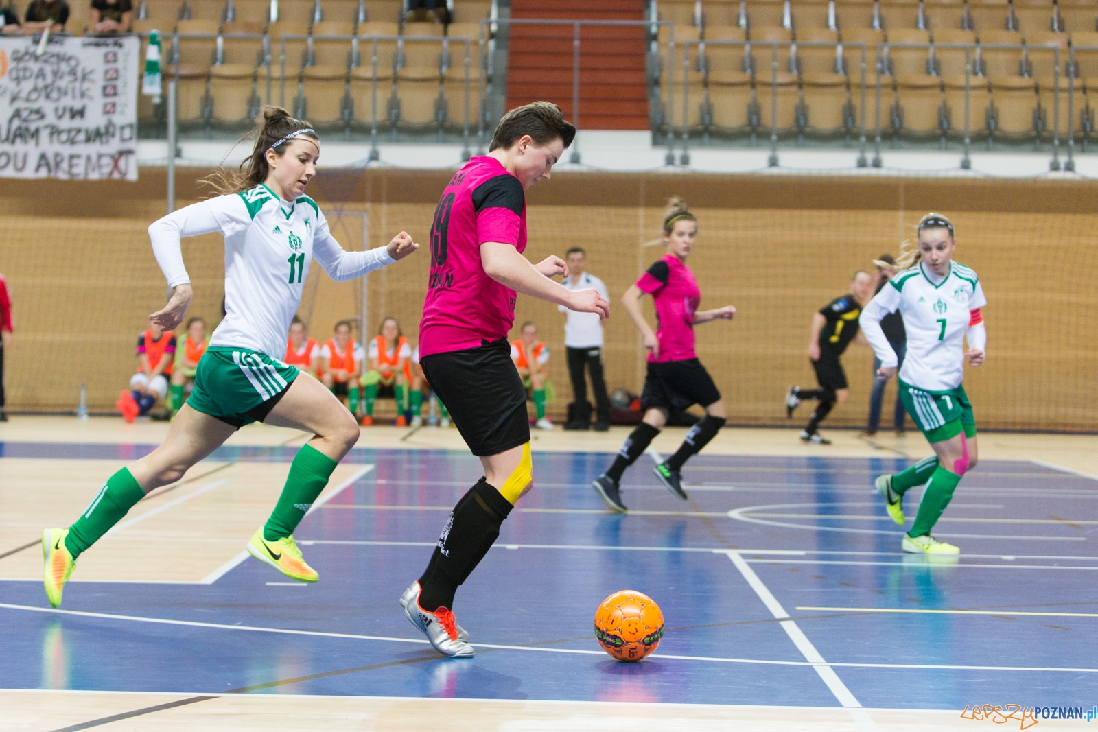 Futsal kobiet: AZS UAM Poznań - AZS AWF Warszawa Foto: lepszyPOZNAN.pl / Piotr Rychter Futsal kobiet: AZS UAM Poznań - AZS AWF Warszawa Foto: lepszyPOZNAN.pl / Piotr Rychter
