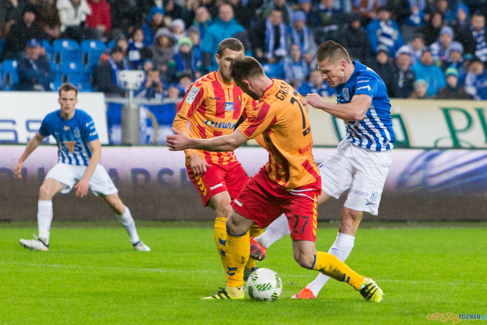 KKS Lech Poznań - Korona Kielce Foto: lepszyPOZNAN.pl / Piotr Rychter KKS Lech Poznań - Korona Kielce Foto: lepszyPOZNAN.pl / Piotr Rychter