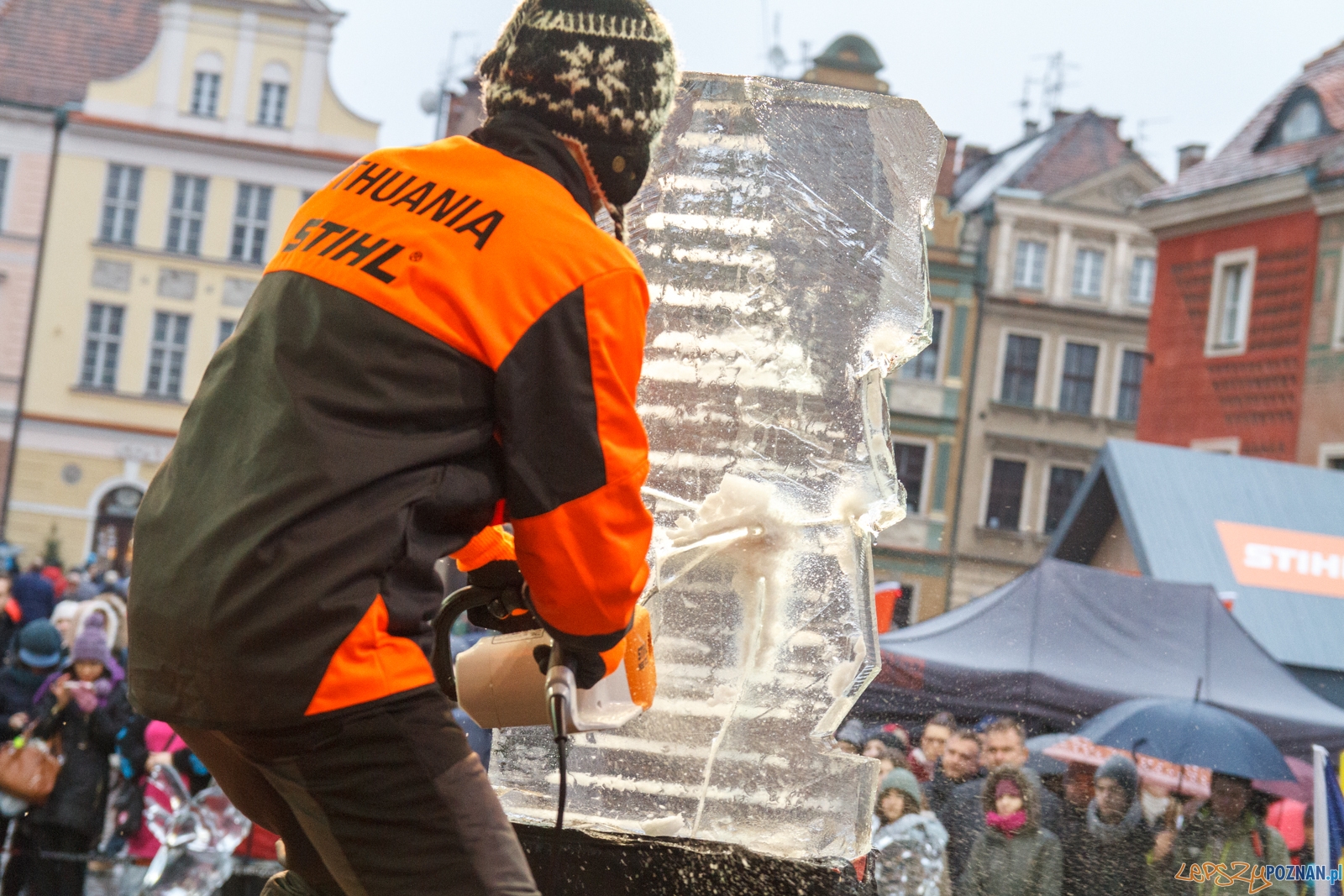 014_20161210_11stihlicefestivalpoznan_speedcarving_staryrynek Foto: LepszyPOZNAN.pl / Pawel Rychter 014_20161210_11stihlicefestivalpoznan_speedcarving_staryrynek Foto: LepszyPOZNAN.pl / Pawel Rychter