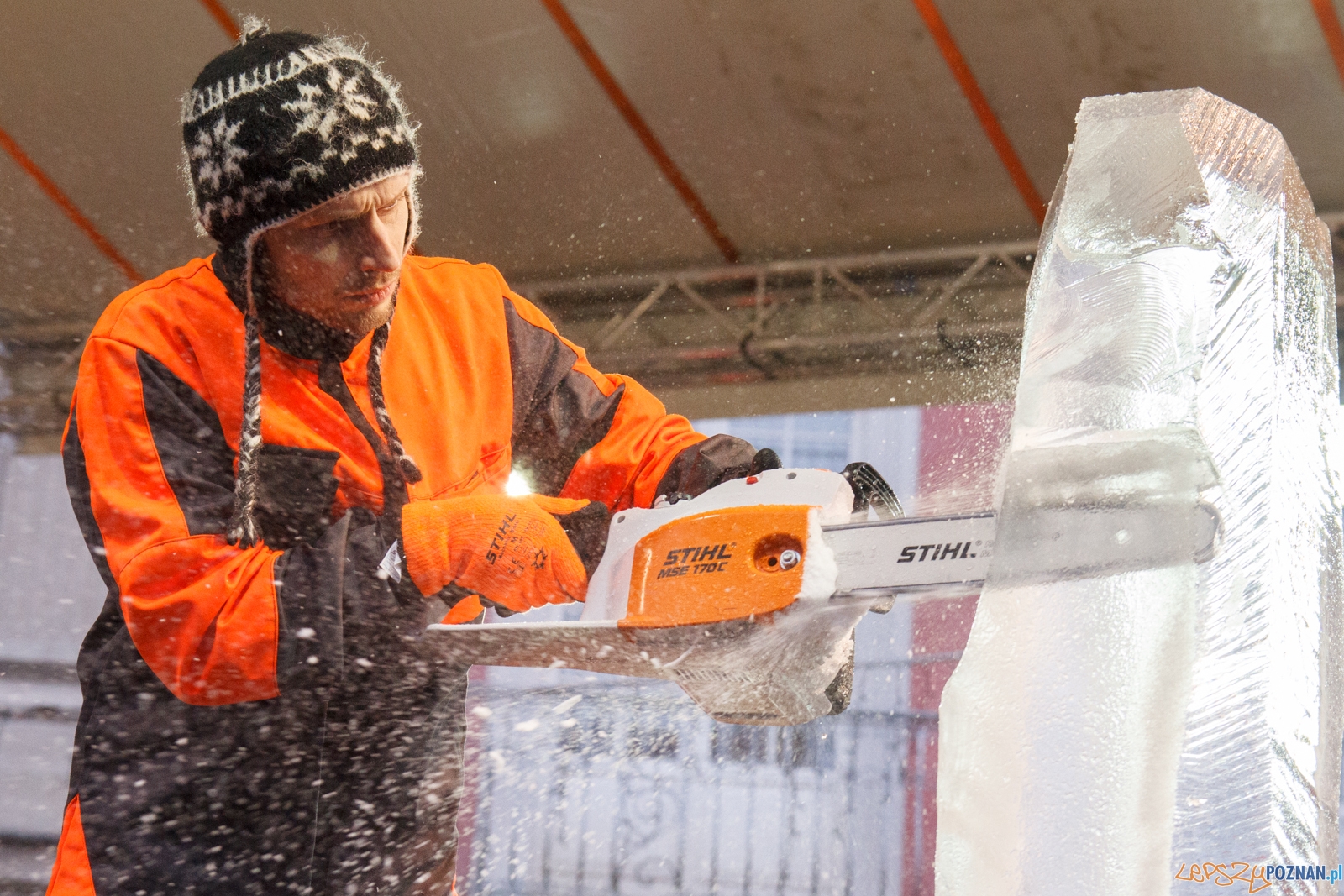 013_20161210_11stihlicefestivalpoznan_speedcarving_staryrynek Foto: LepszyPOZNAN.pl / Pawel Rychter 013_20161210_11stihlicefestivalpoznan_speedcarving_staryrynek Foto: LepszyPOZNAN.pl / Pawel Rychter