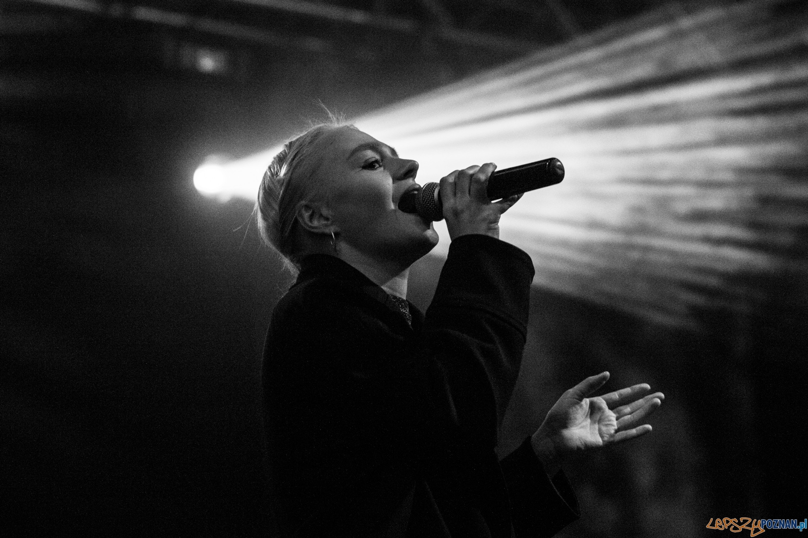 Sylwester Retro-Futuro na placu Wolności Foto: lepszyPOZNAN.pl / Ewelina Jaśkowiak Sylwester Retro-Futuro na placu Wolności Foto: lepszyPOZNAN.pl / Ewelina Jaśkowiak