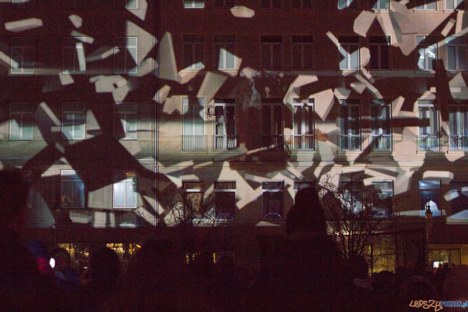 Sylwester Retro-Futuro na placu Wolności Foto: lepszyPOZNAN.pl / Ewelina Jaśkowiak Sylwester Retro-Futuro na placu Wolności Foto: lepszyPOZNAN.pl / Ewelina Jaśkowiak