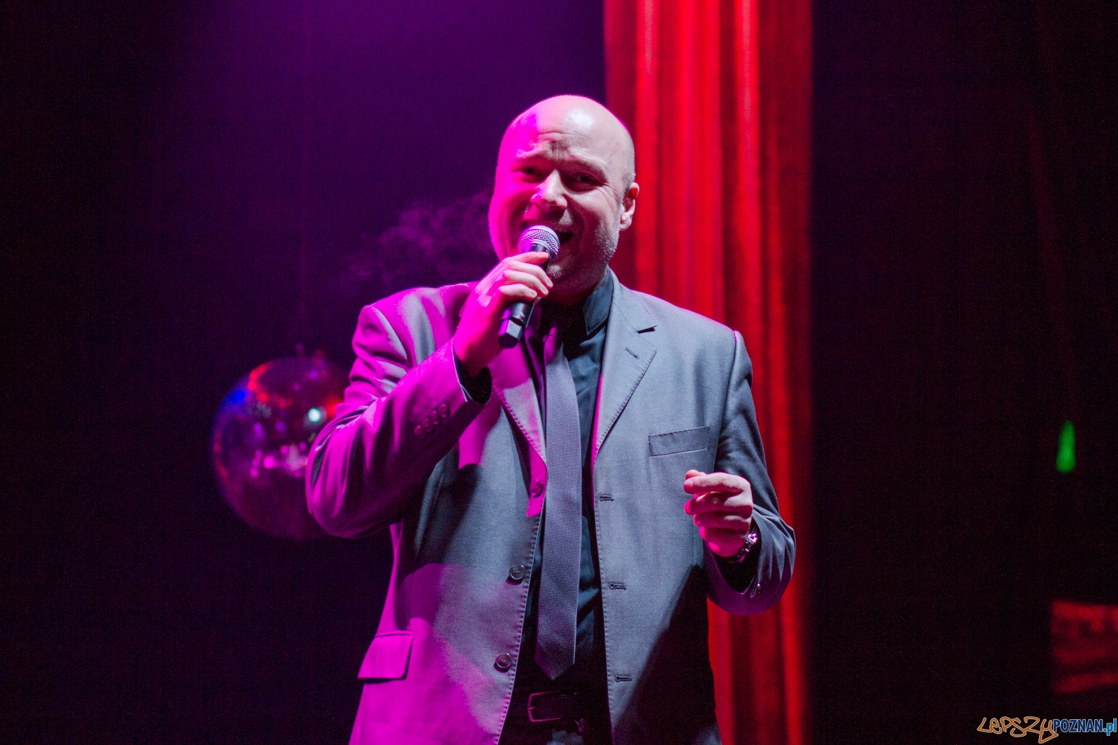 Sylwester Retro-Futuro na placu Wolności Foto: lepszyPOZNAN.pl / Ewelina Jaśkowiak Sylwester Retro-Futuro na placu Wolności Foto: lepszyPOZNAN.pl / Ewelina Jaśkowiak