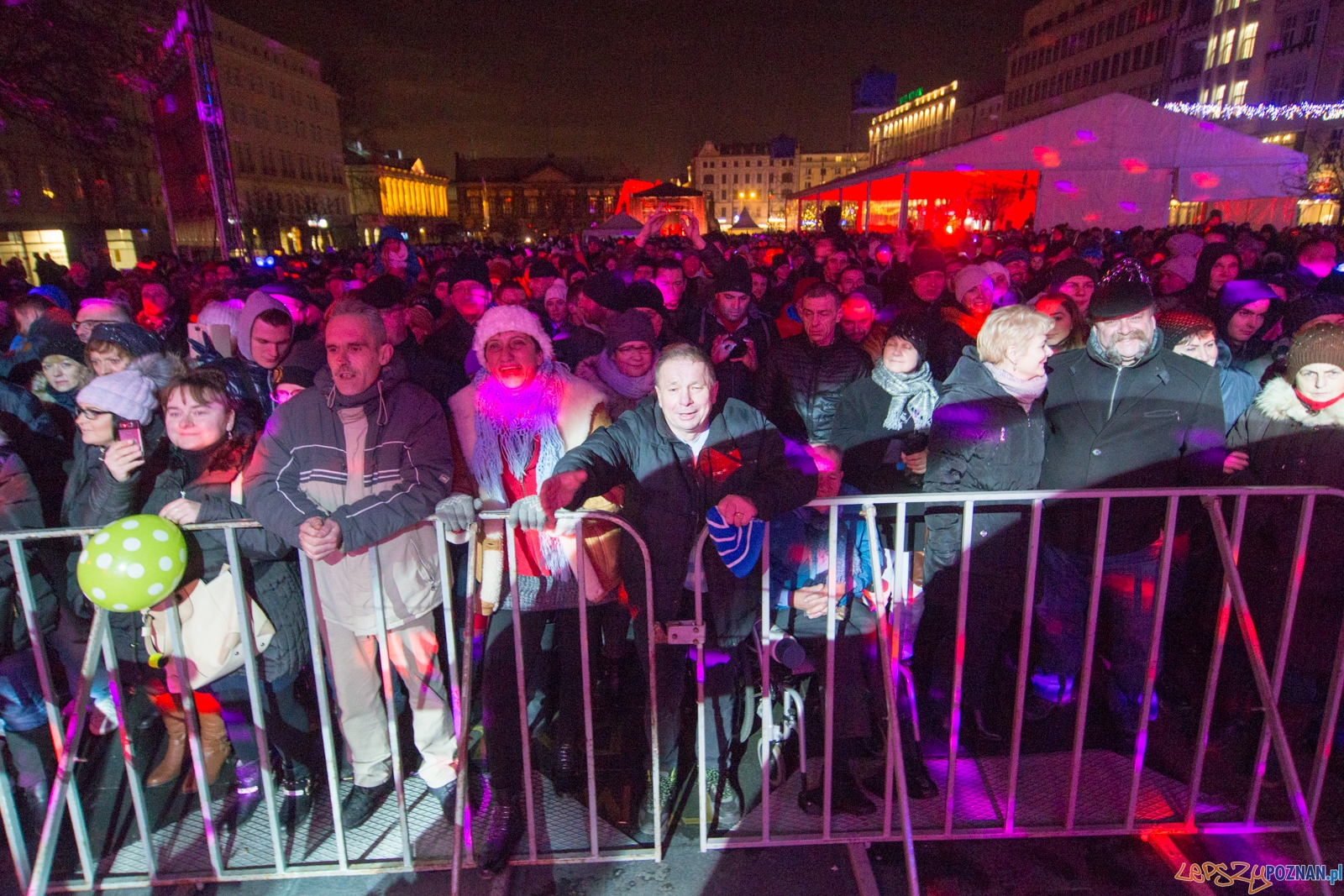 Sylwester Retro-Futuro plac Wolności Foto: lepszyPOZNAN.pl / Piotr Rychter Sylwester Retro-Futuro plac Wolności Foto: lepszyPOZNAN.pl / Piotr Rychter