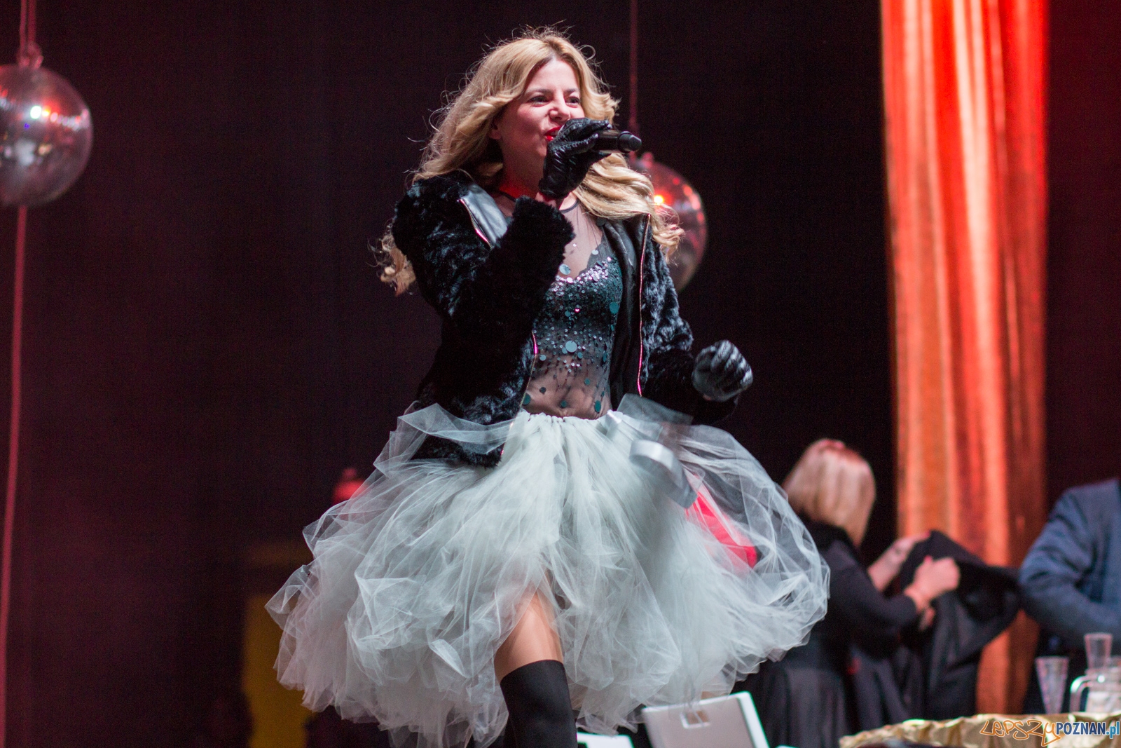 Sylwester Retro-Futuro na placu Wolności Foto: lepszyPOZNAN.pl / Ewelina Jaśkowiak Sylwester Retro-Futuro na placu Wolności Foto: lepszyPOZNAN.pl / Ewelina Jaśkowiak