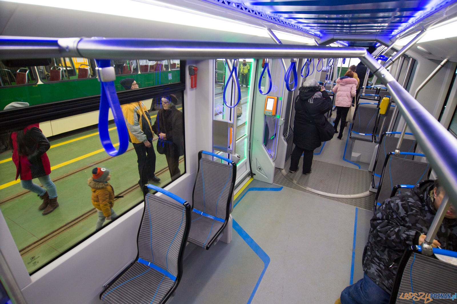 20 lat Poznańskiego Szybkiego Tramwaju Foto: lepszyPOZNAN.pl / Piotr Rychter 20 lat Poznańskiego Szybkiego Tramwaju Foto: lepszyPOZNAN.pl / Piotr Rychter