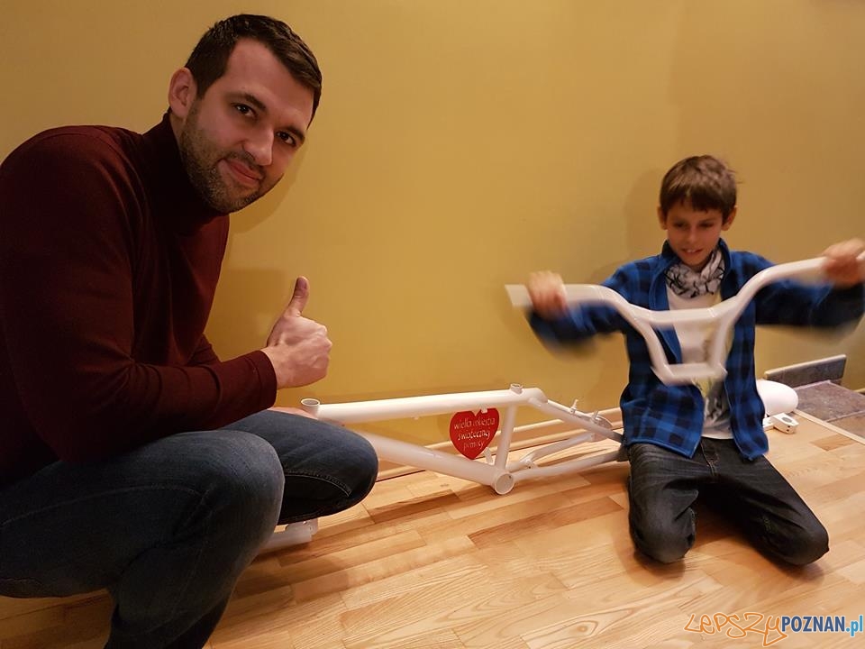 Tak powstawał specjalny rower na 25 Finał WOŚP w Murowanej Goślinie Foto: Tak powstawał specjalny rower na 25 Finał WOŚP w Murowanej Goślinie Foto: