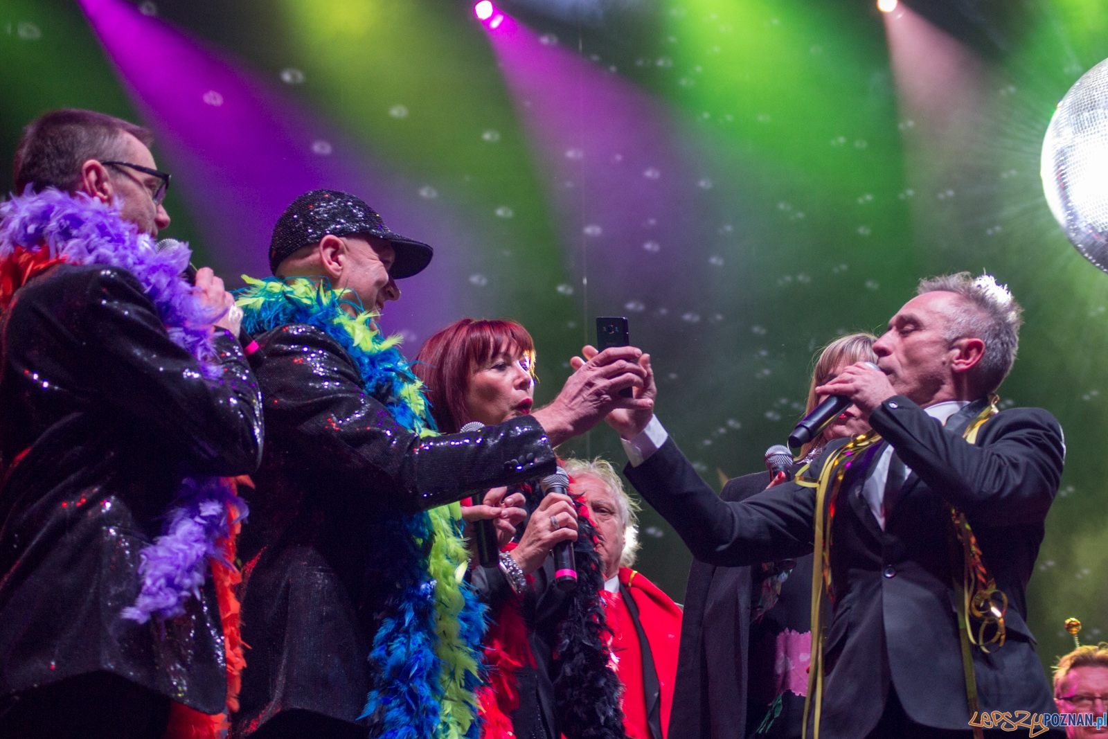 Sylwester Retro-Futuro na placu Wolności Foto: lepszyPOZNAN.pl / Ewelina Jaśkowiak Sylwester Retro-Futuro na placu Wolności Foto: lepszyPOZNAN.pl / Ewelina Jaśkowiak