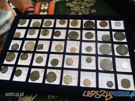 Szkieły na tropie nielegalnych handlarzy dziełami sztuki Foto: Policja Szkieły na tropie nielegalnych handlarzy dziełami sztuki Foto: Policja