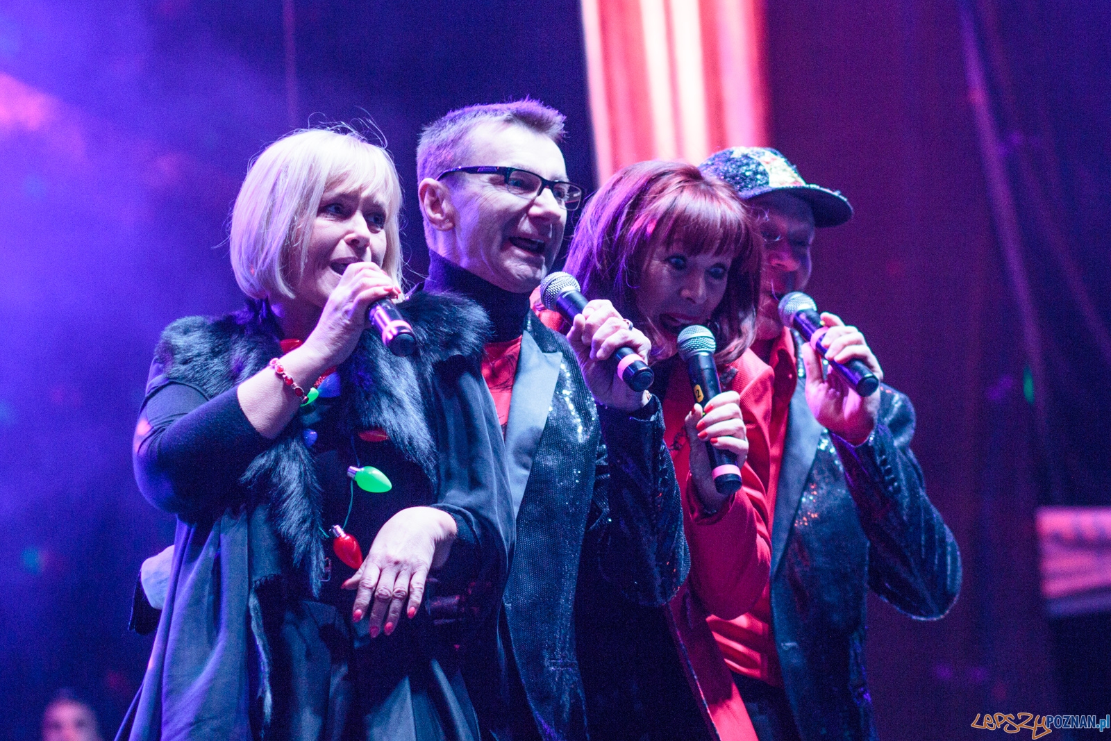 Sylwester Retro-Futuro na placu Wolności Foto: lepszyPOZNAN.pl / Ewelina Jaśkowiak Sylwester Retro-Futuro na placu Wolności Foto: lepszyPOZNAN.pl / Ewelina Jaśkowiak