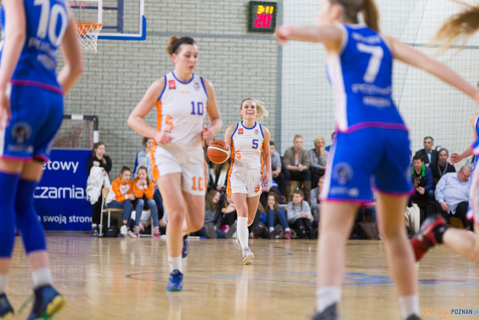 Derby Poznania: MUKS Pomarańczarnia Poznań - ENEA AZS Poznań Foto: lepszyPOZNAN.pl / Piotr Rychter Derby Poznania: MUKS Pomarańczarnia Poznań - ENEA AZS Poznań Foto: lepszyPOZNAN.pl / Piotr Rychter