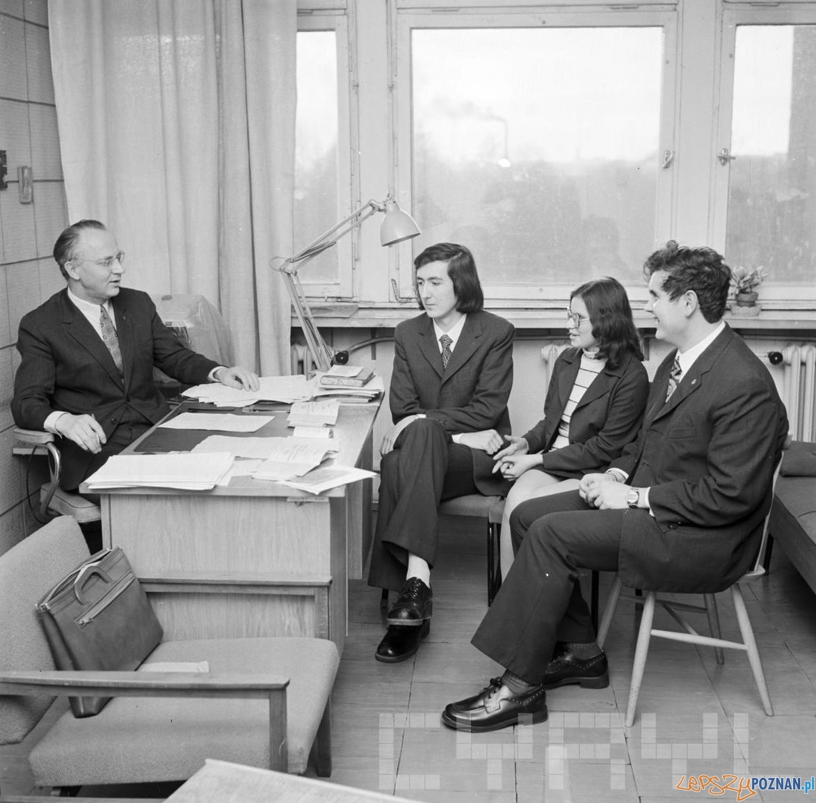 Sesja egzaminacyjna na Uniwersytecie Adama Mickiewicza - 17.01.1974 Foto: Stanisław Wiktor / Cyryl Sesja egzaminacyjna na Uniwersytecie Adama Mickiewicza - 17.01.1974 Foto: Stanisław Wiktor / Cyryl