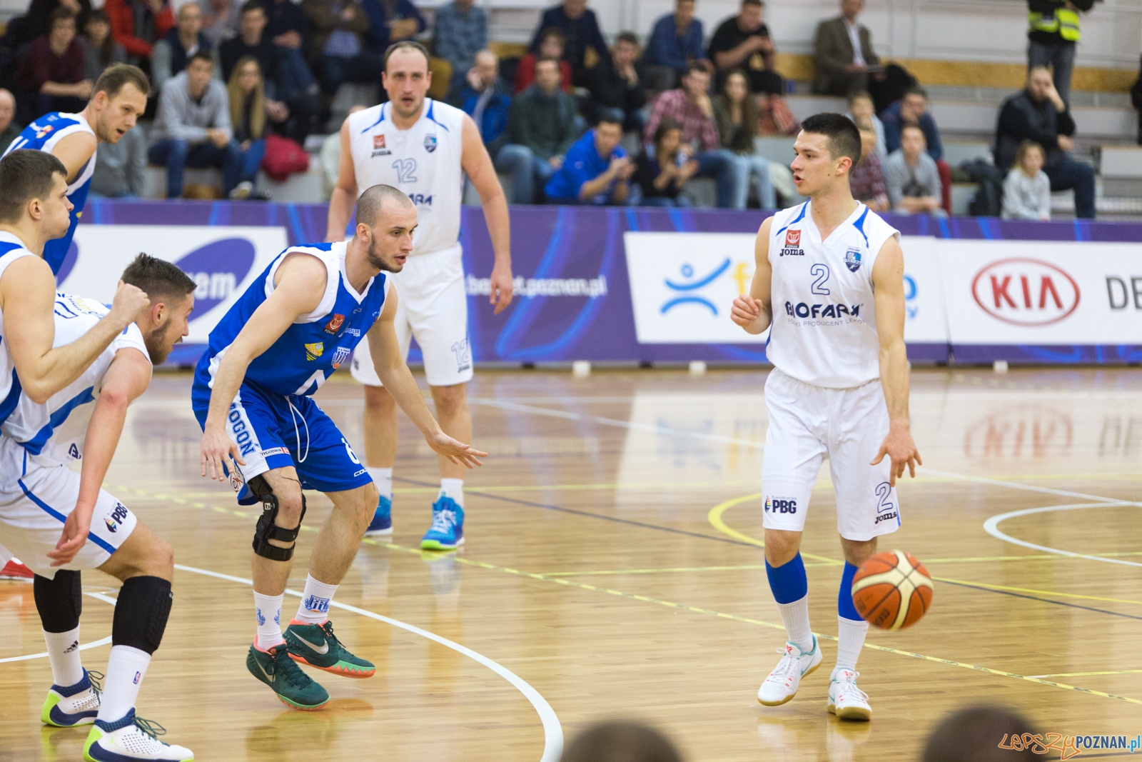 Biofarm Basket Poznań - Meritumkredyt Pogoń Prudnik Foto: lepszyPOZNAN.pl / Piotr Rychter Biofarm Basket Poznań - Meritumkredyt Pogoń Prudnik Foto: lepszyPOZNAN.pl / Piotr Rychter