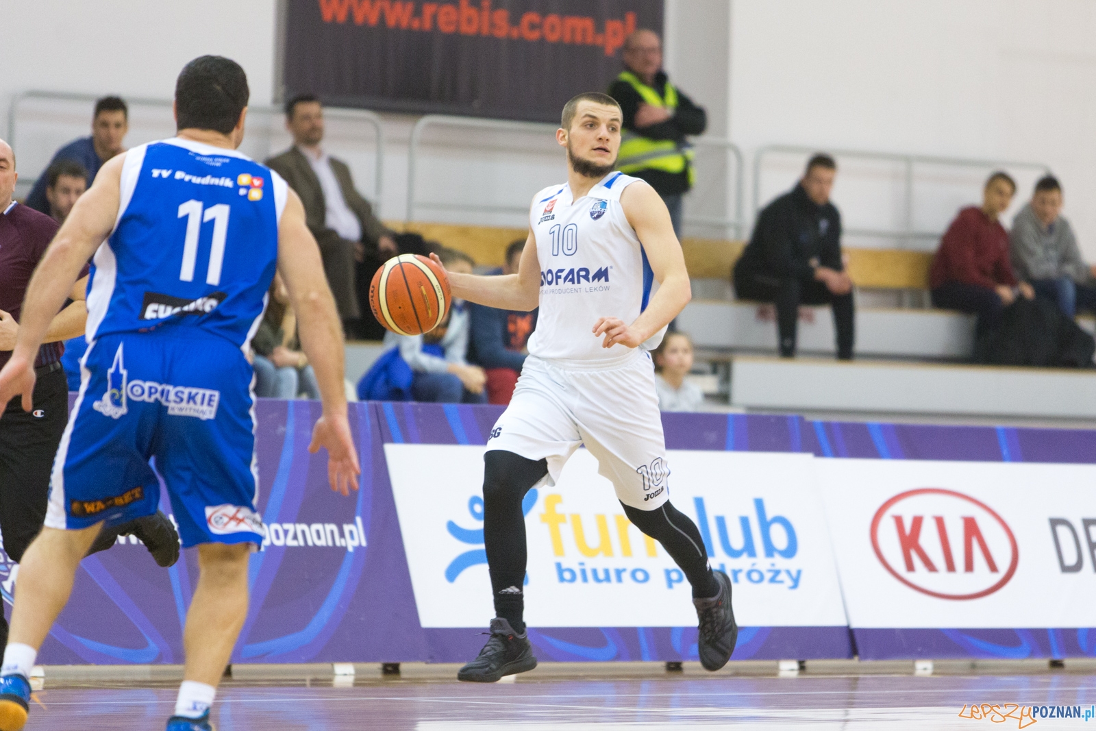 Biofarm Basket Poznań - Meritumkredyt Pogoń Prudnik Foto: lepszyPOZNAN.pl / Piotr Rychter Biofarm Basket Poznań - Meritumkredyt Pogoń Prudnik Foto: lepszyPOZNAN.pl / Piotr Rychter