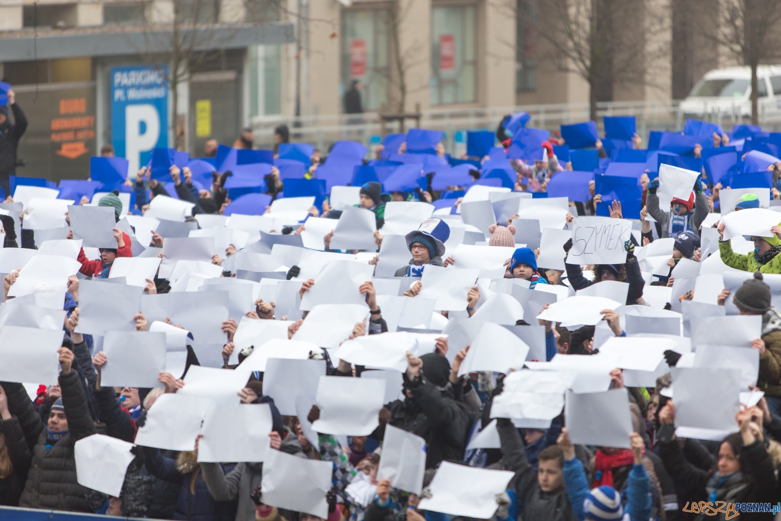 "Pierwszy gwizdek" - akcja Kolejorza Foto: lepszyPOZNAN.pl / Piotr Rychter "Pierwszy gwizdek" - akcja Kolejorza Foto: lepszyPOZNAN.pl / Piotr Rychter