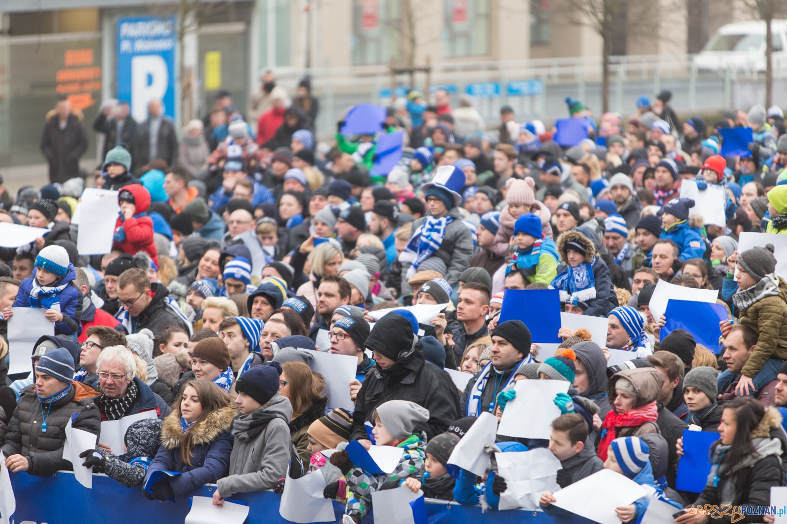 "Pierwszy gwizdek" - akcja Kolejorza Foto: lepszyPOZNAN.pl / Piotr Rychter "Pierwszy gwizdek" - akcja Kolejorza Foto: lepszyPOZNAN.pl / Piotr Rychter