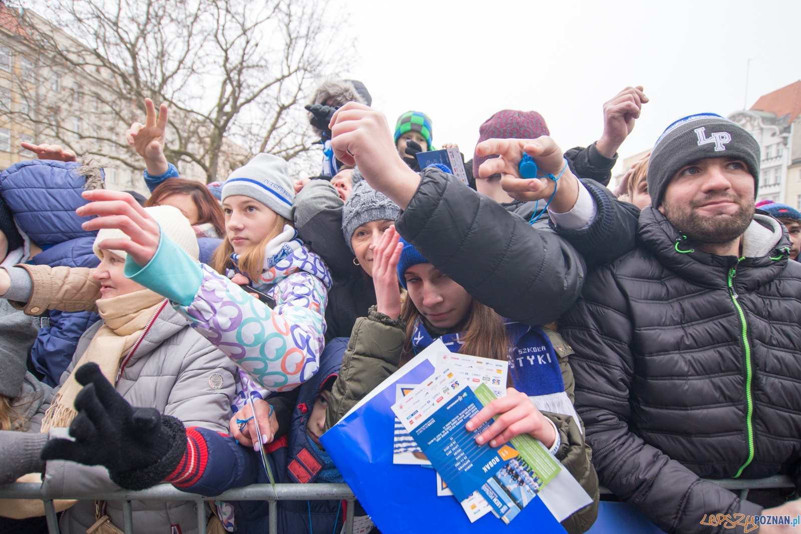 "Pierwszy gwizdek" - akcja Kolejorza Foto: lepszyPOZNAN.pl / Piotr Rychter "Pierwszy gwizdek" - akcja Kolejorza Foto: lepszyPOZNAN.pl / Piotr Rychter