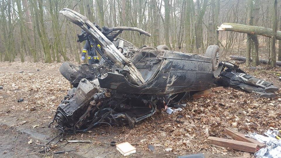 Wypadek na drodze do Sowińska Foto: Heavy Rescue SGRT OSP Mosina Wypadek na drodze do Sowińska Foto: Heavy Rescue SGRT OSP Mosina