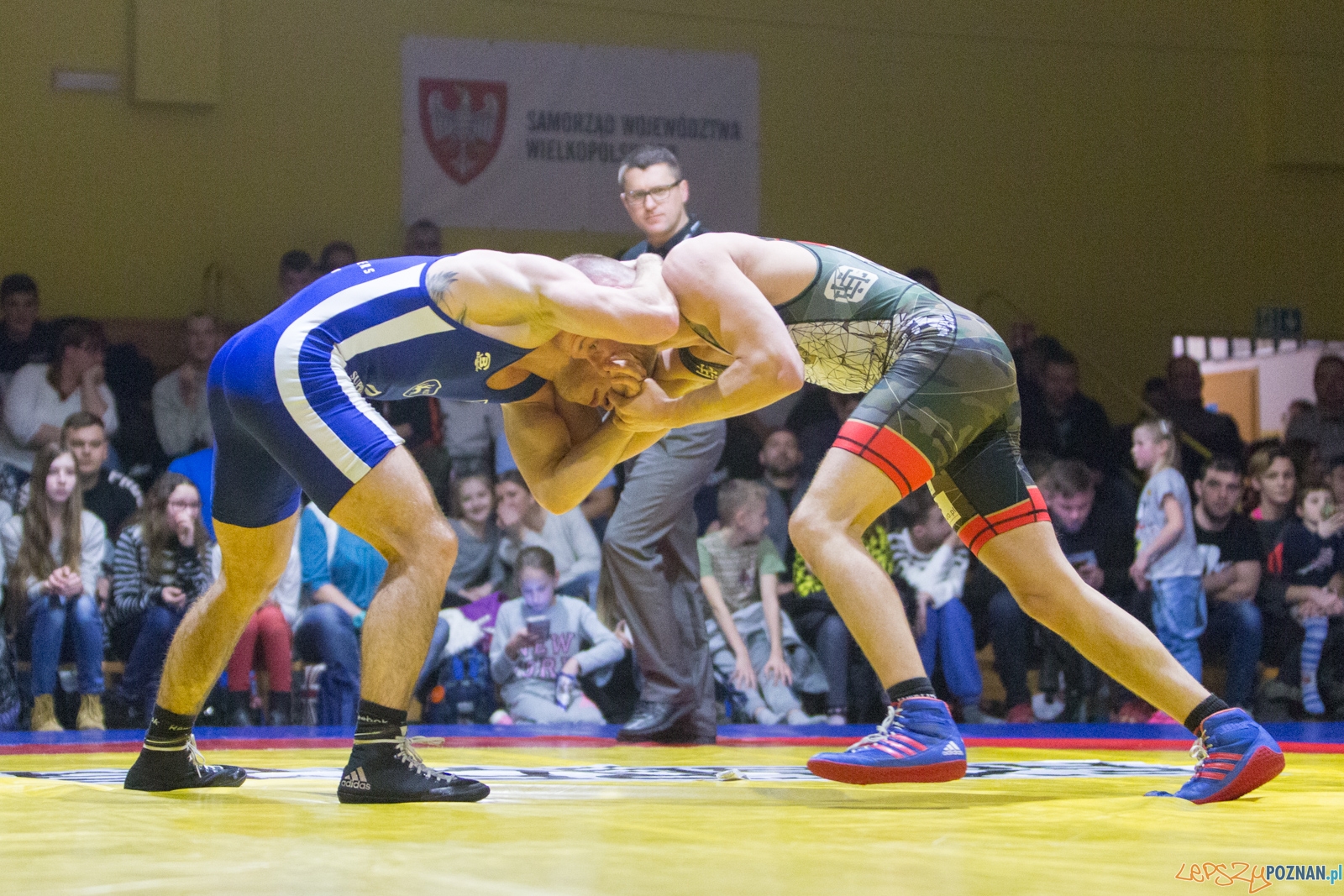 Krajowa Liga Zapaśnicza - WKS Grunwald - AZ Supra Brokers Wroc Foto: lepszyPOZNAN.pl / Piotr Rychter Krajowa Liga Zapaśnicza - WKS Grunwald - AZ Supra Brokers Wroc Foto: lepszyPOZNAN.pl / Piotr Rychter