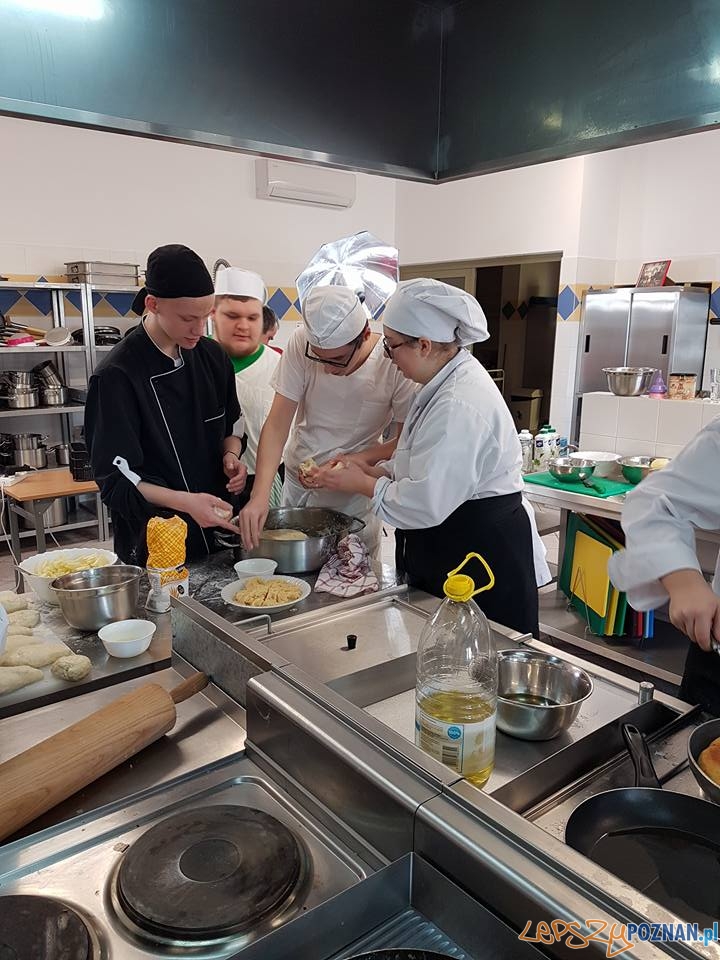 Wielokulturowość od kuchni - kuchnia ukraińska Foto: fb / Swarzędzka Jedynka Wielokulturowość od kuchni - kuchnia ukraińska Foto: fb / Swarzędzka Jedynka