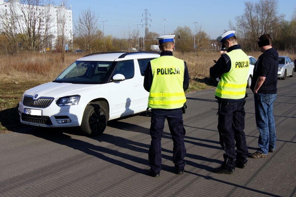 Polowanie na kierowców Ubera Foto: fb / Stowarzyszenie Zawodowe Poznańskich Taksówkarzy Polowanie na kierowców Ubera Foto: fb / Stowarzyszenie Zawodowe Poznańskich Taksówkarzy