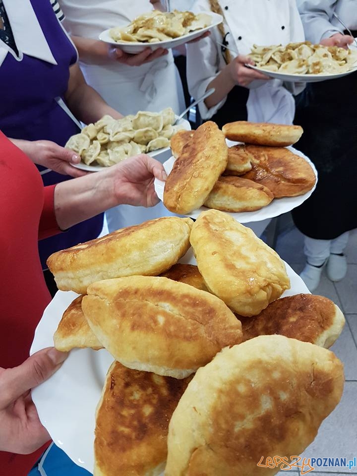 Wielokulturowość od kuchni - kuchnia ukraińska Foto: fb / Swarzędzka Jedynka Wielokulturowość od kuchni - kuchnia ukraińska Foto: fb / Swarzędzka Jedynka