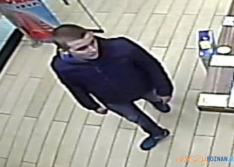 Podejrzany o kradzież konsoli ze sklepu Foto: Podejrzany o kradzież konsoli ze sklepu Foto: