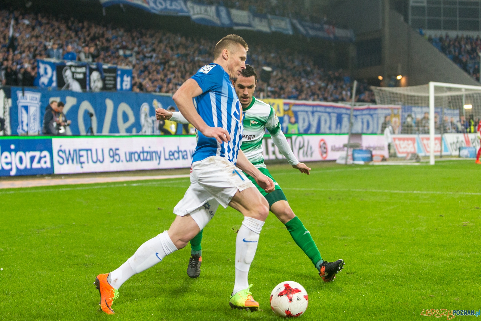 Lech Poznań - Lechia Gdańsk (Marcin Robak) Foto: lepszyPOZNAN.pl / Piotr Rychter Lech Poznań - Lechia Gdańsk (Marcin Robak) Foto: lepszyPOZNAN.pl / Piotr Rychter
