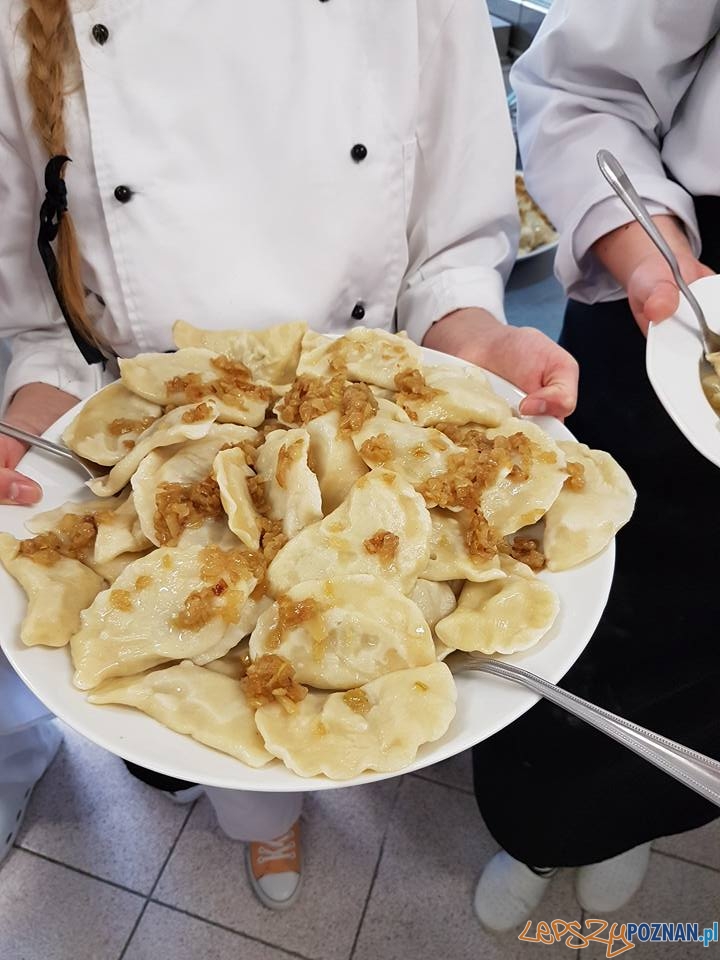 Wielokulturowość od kuchni - kuchnia ukraińska Foto: fb / Swarzędzka Jedynka Wielokulturowość od kuchni - kuchnia ukraińska Foto: fb / Swarzędzka Jedynka