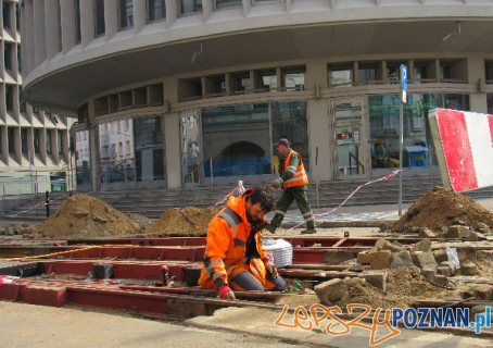 Remont torowiska na Mielżyńskiego  Foto: MPK