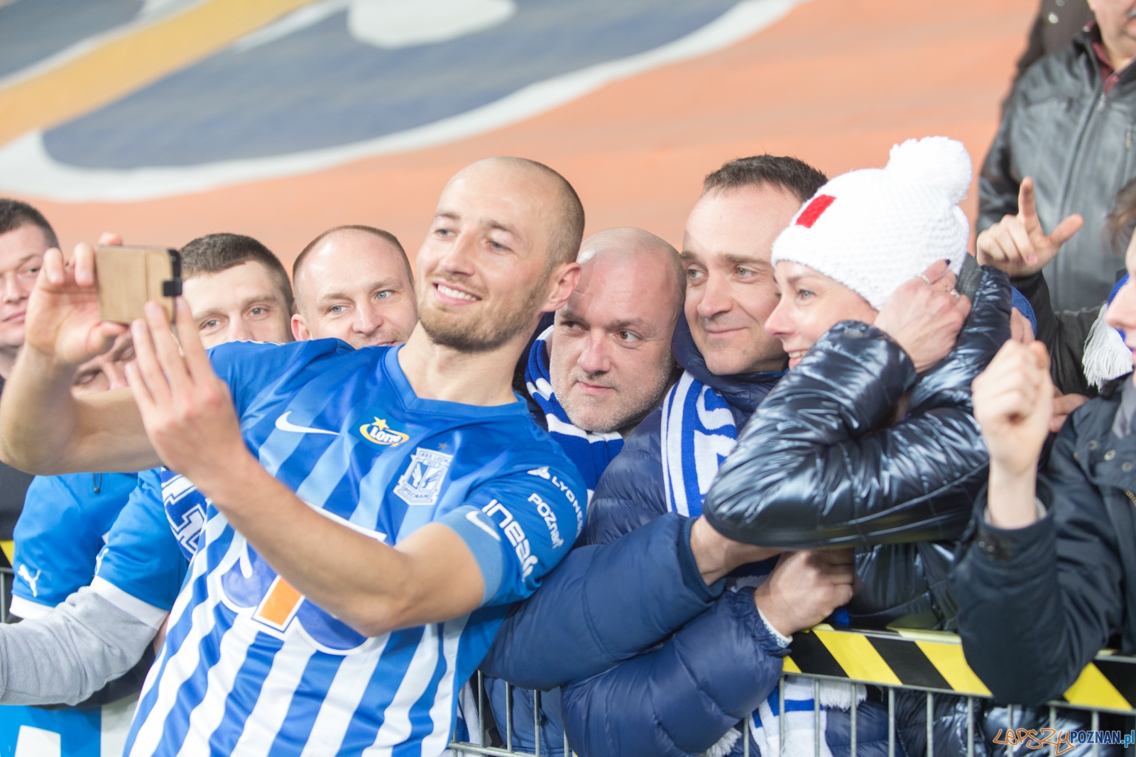 Lech Poznań - Lechia Gdańsk (najlepsi kibice na świecie, Łuk Foto: lepszyPOZNAN.pl / Piotr Rychter Lech Poznań - Lechia Gdańsk (najlepsi kibice na świecie, Łuk Foto: lepszyPOZNAN.pl / Piotr Rychter