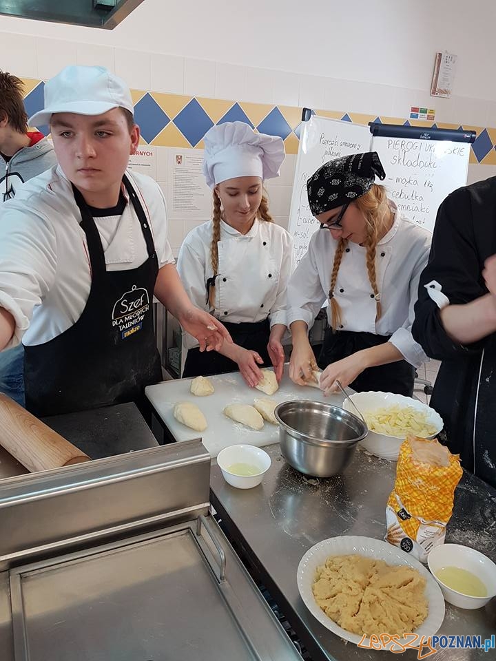 Wielokulturowość od kuchni - kuchnia ukraińska Foto: fb / Swarzędzka Jedynka Wielokulturowość od kuchni - kuchnia ukraińska Foto: fb / Swarzędzka Jedynka