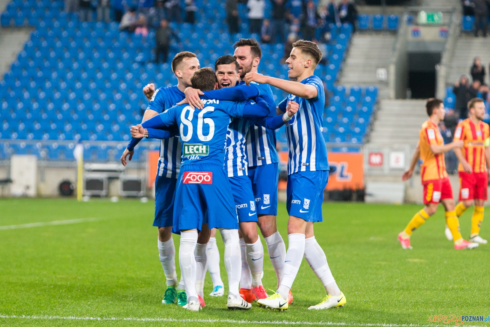 31. kolejka Lotto Ekstraklasy Lech Poznań - Korona Kielce Foto: lepszyPOZNAN.pl / Piotr Rychter 31. kolejka Lotto Ekstraklasy Lech Poznań - Korona Kielce Foto: lepszyPOZNAN.pl / Piotr Rychter