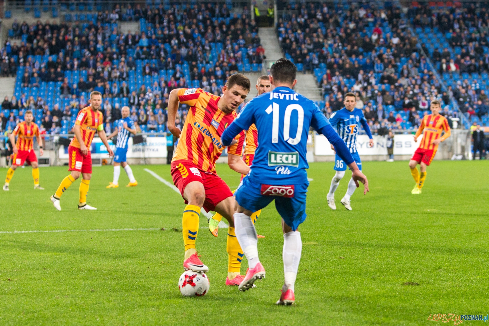 31. kolejka Lotto Ekstraklasy Lech Poznań - Korona Kielce Foto: lepszyPOZNAN.pl / Piotr Rychter 31. kolejka Lotto Ekstraklasy Lech Poznań - Korona Kielce Foto: lepszyPOZNAN.pl / Piotr Rychter