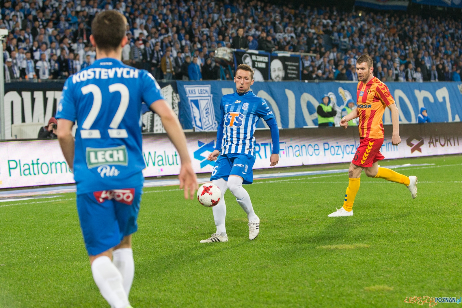 31. kolejka Lotto Ekstraklasy Lech Poznań - Korona Kielce Foto: lepszyPOZNAN.pl / Piotr Rychter 31. kolejka Lotto Ekstraklasy Lech Poznań - Korona Kielce Foto: lepszyPOZNAN.pl / Piotr Rychter