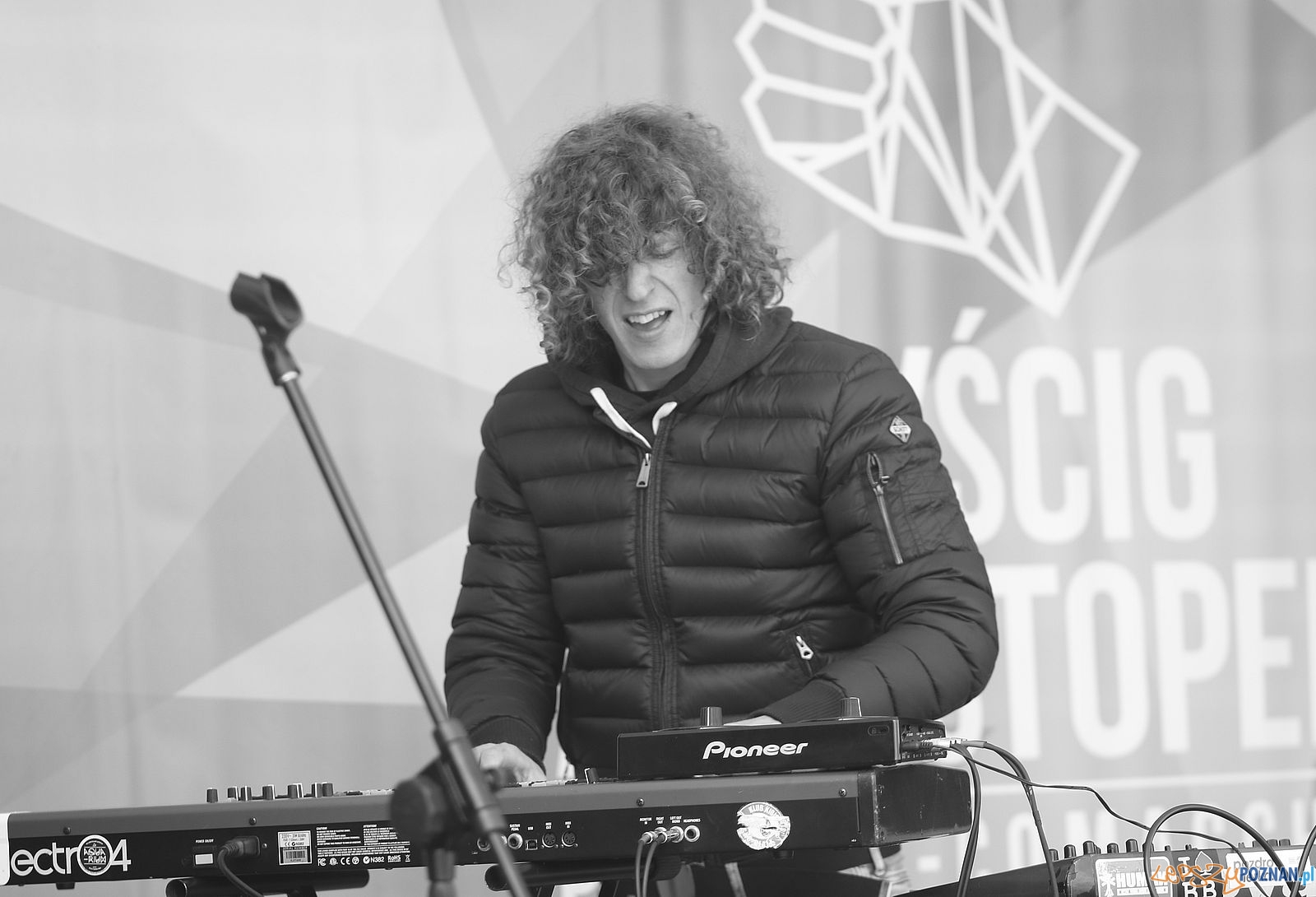 Studencki autostop - Gooral Foto: addicted2fun Studencki autostop - Gooral Foto: addicted2fun