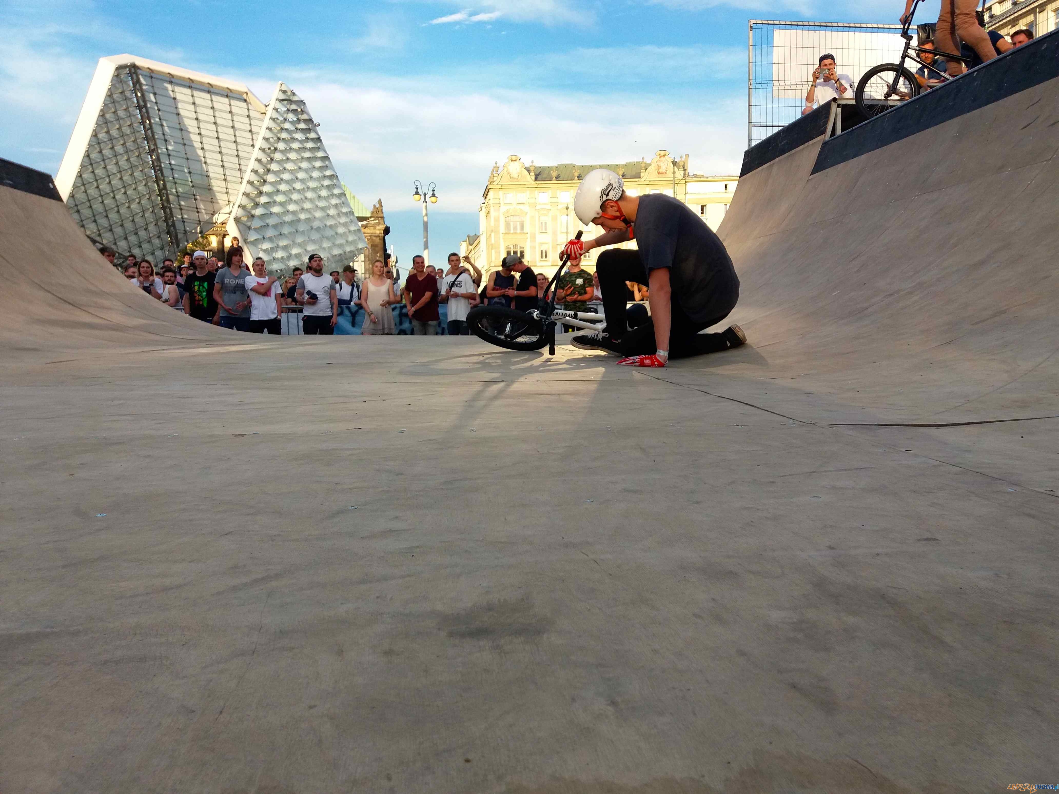 Plaża Wolności - zawody BMX (9) Foto: POSiR Plaża Wolności - zawody BMX (9) Foto: POSiR