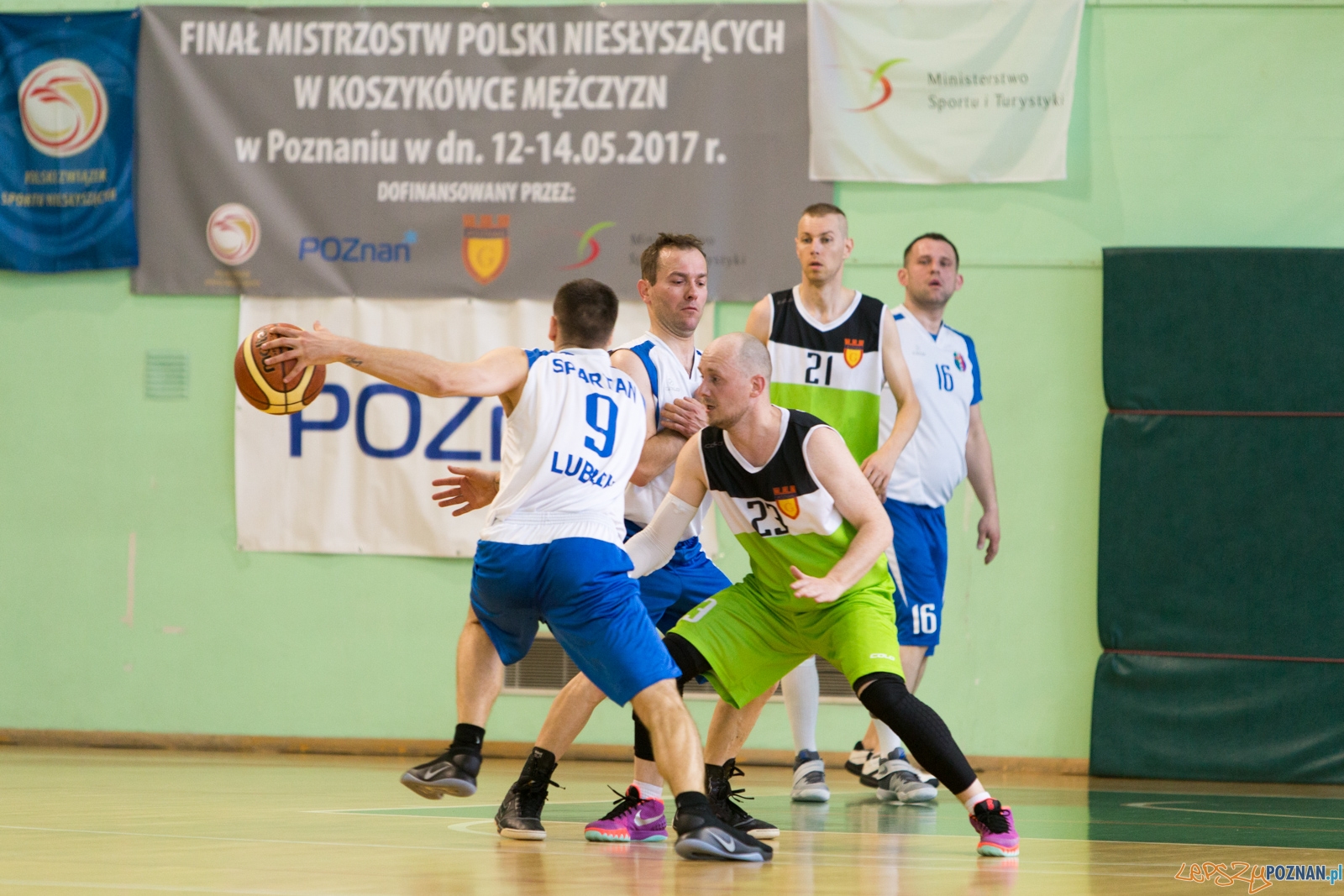 Finał Mistrzostw Polski Niesłyszących w koszykówce Mężczyz Foto: lepszyPOZNAN.pl / Piotr Rychter Finał Mistrzostw Polski Niesłyszących w koszykówce Mężczyz Foto: lepszyPOZNAN.pl / Piotr Rychter