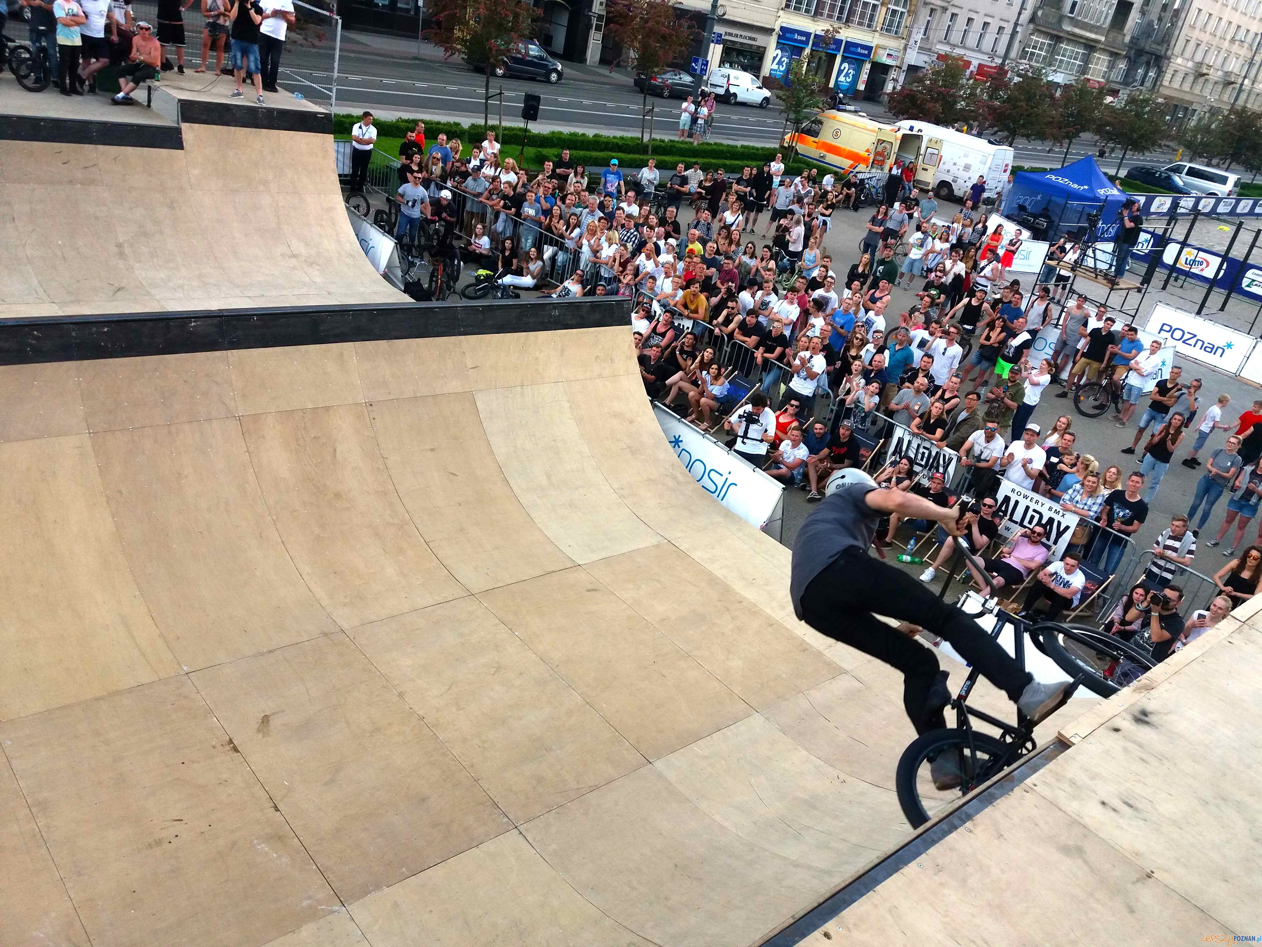 Plaża Wolności - zawody BMX (7) Foto: POSiR Plaża Wolności - zawody BMX (7) Foto: POSiR