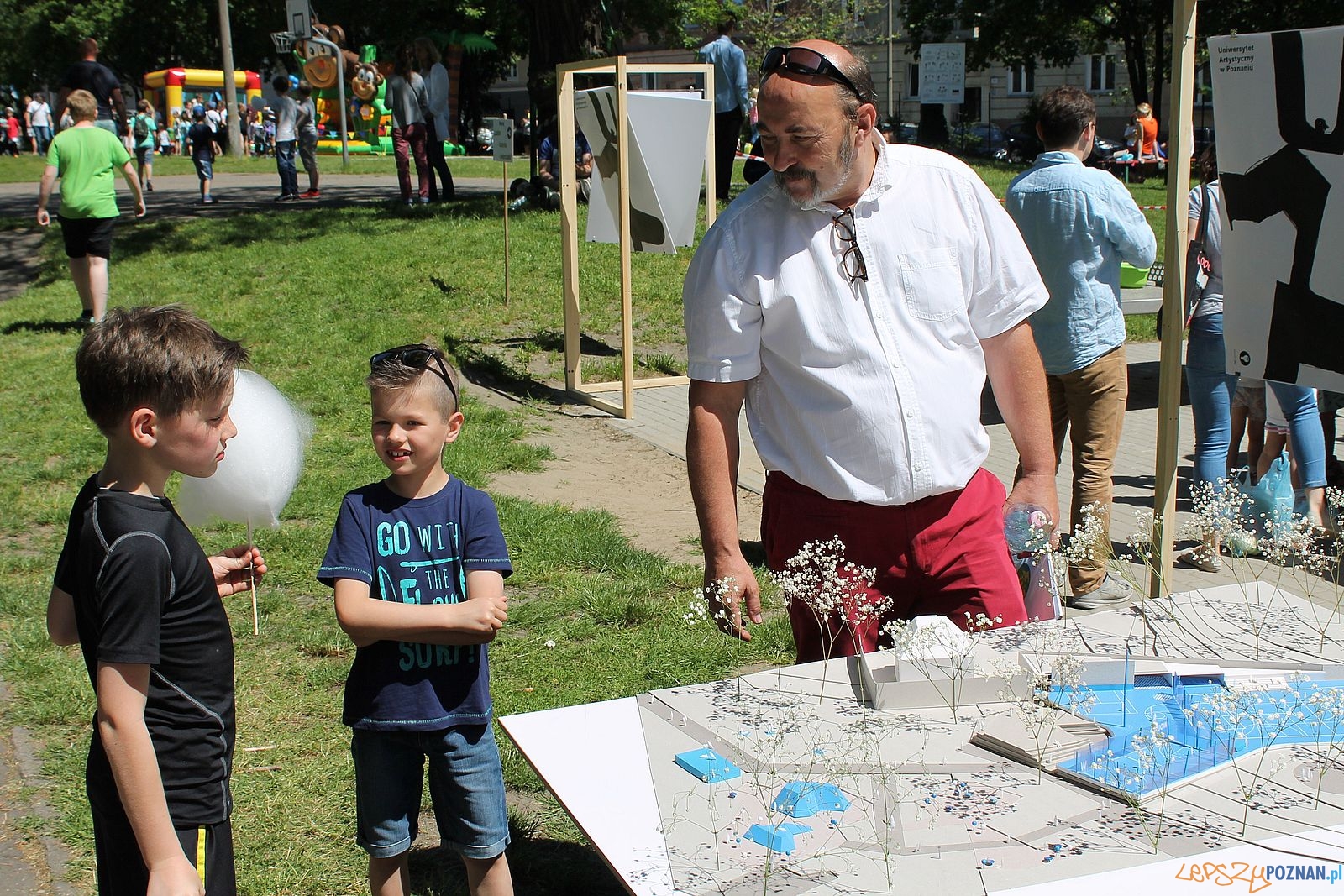 Rodzinny Festyn w Ogrodzie Jordanowskim (4) Foto: Rodzinny Festyn w Ogrodzie Jordanowskim (4) Foto: