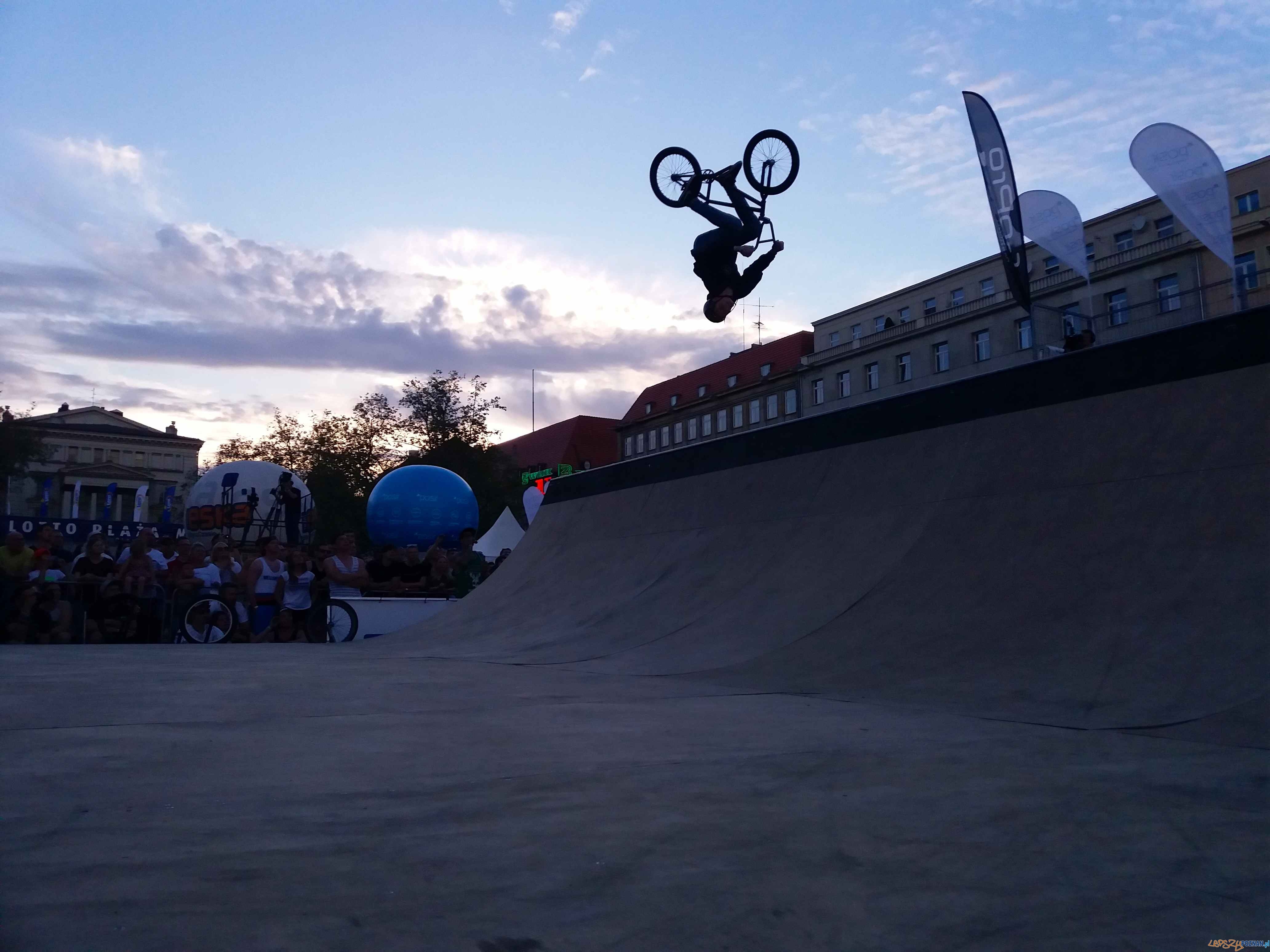 Plaża Wolności - zawody BMX (4) Foto: POSiR Plaża Wolności - zawody BMX (4) Foto: POSiR