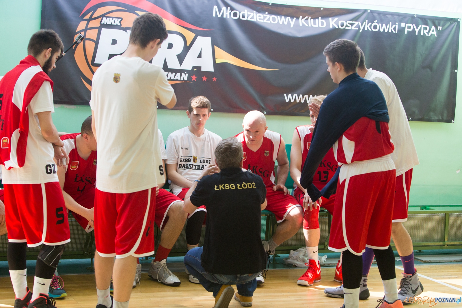 Finał Mistrzostw Polski Niesłyszących w koszykówce Mężczyz Foto: lepszyPOZNAN.pl / Piotr Rychter Finał Mistrzostw Polski Niesłyszących w koszykówce Mężczyz Foto: lepszyPOZNAN.pl / Piotr Rychter