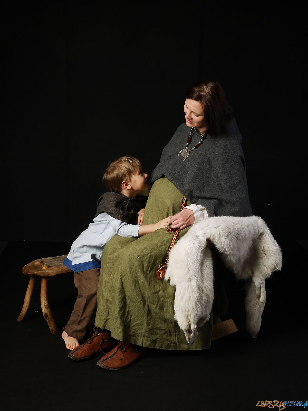 Rodzina w średniowieczu Foto: Kateriny Zisopulu Bleja / Muzeum Archeologiczne Rodzina w średniowieczu Foto: Kateriny Zisopulu Bleja / Muzeum Archeologiczne