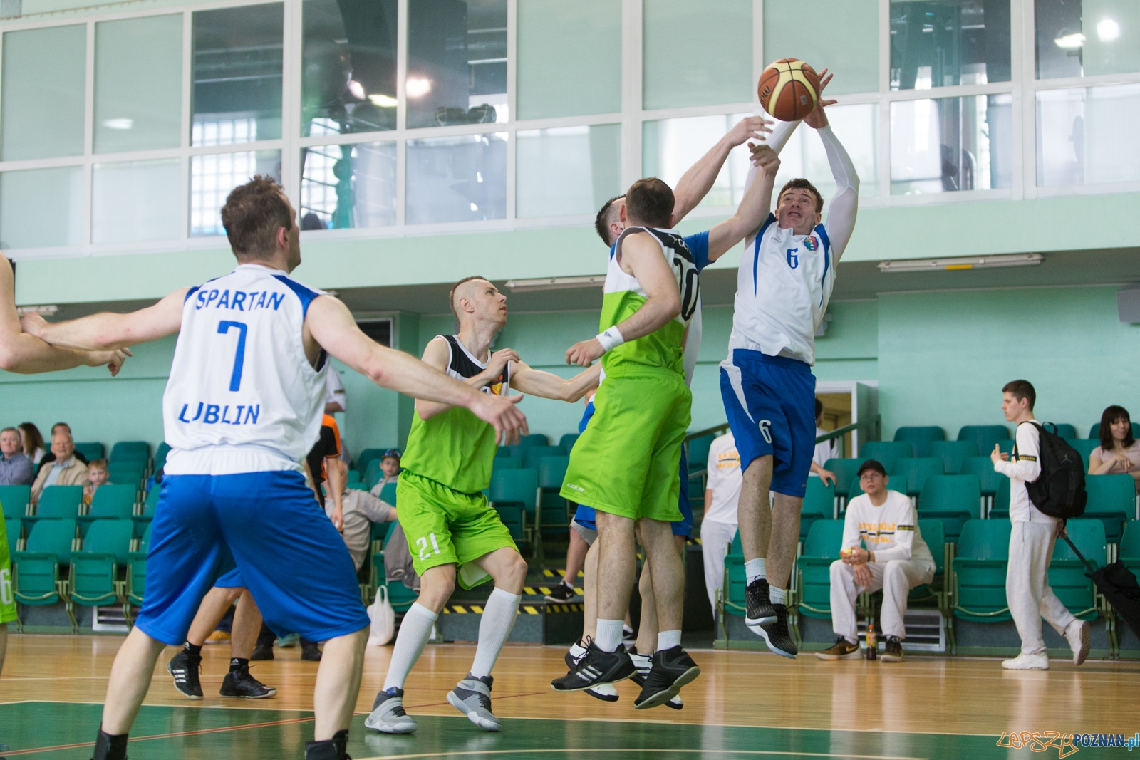 Finał Mistrzostw Polski Niesłyszących w koszykówce Mężczyz Foto: lepszyPOZNAN.pl / Piotr Rychter Finał Mistrzostw Polski Niesłyszących w koszykówce Mężczyz Foto: lepszyPOZNAN.pl / Piotr Rychter