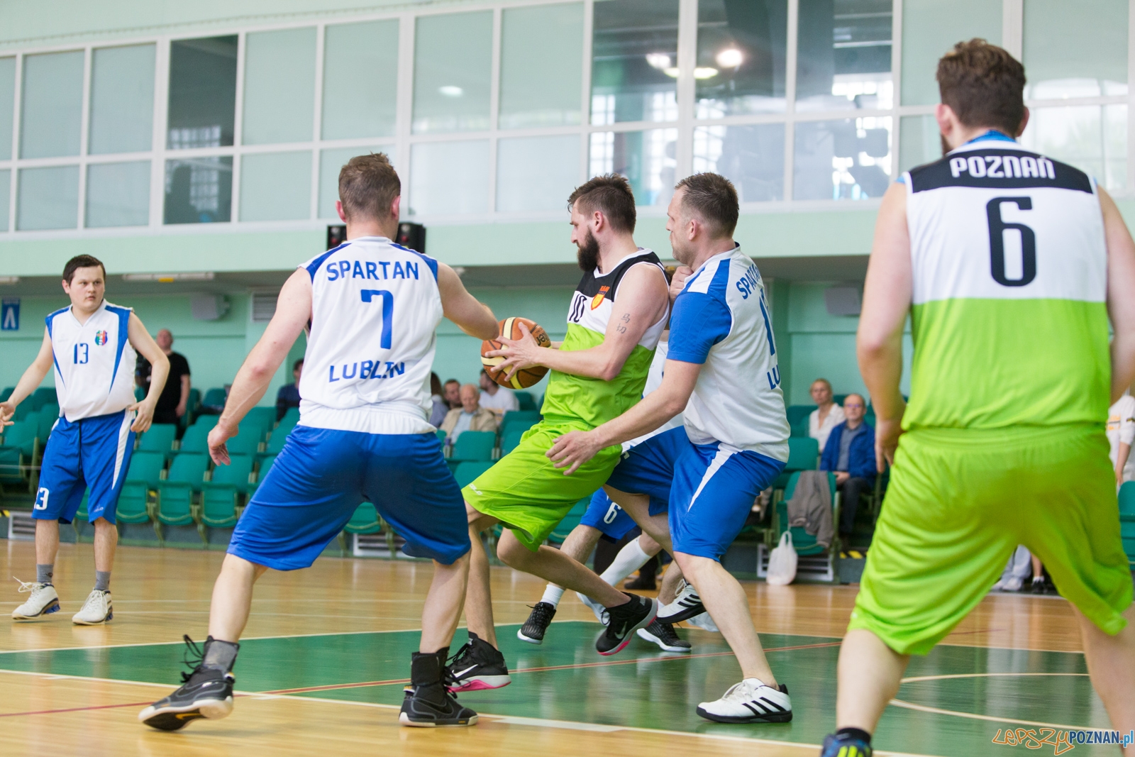 Finał Mistrzostw Polski Niesłyszących w koszykówce Mężczyz Foto: lepszyPOZNAN.pl / Piotr Rychter Finał Mistrzostw Polski Niesłyszących w koszykówce Mężczyz Foto: lepszyPOZNAN.pl / Piotr Rychter