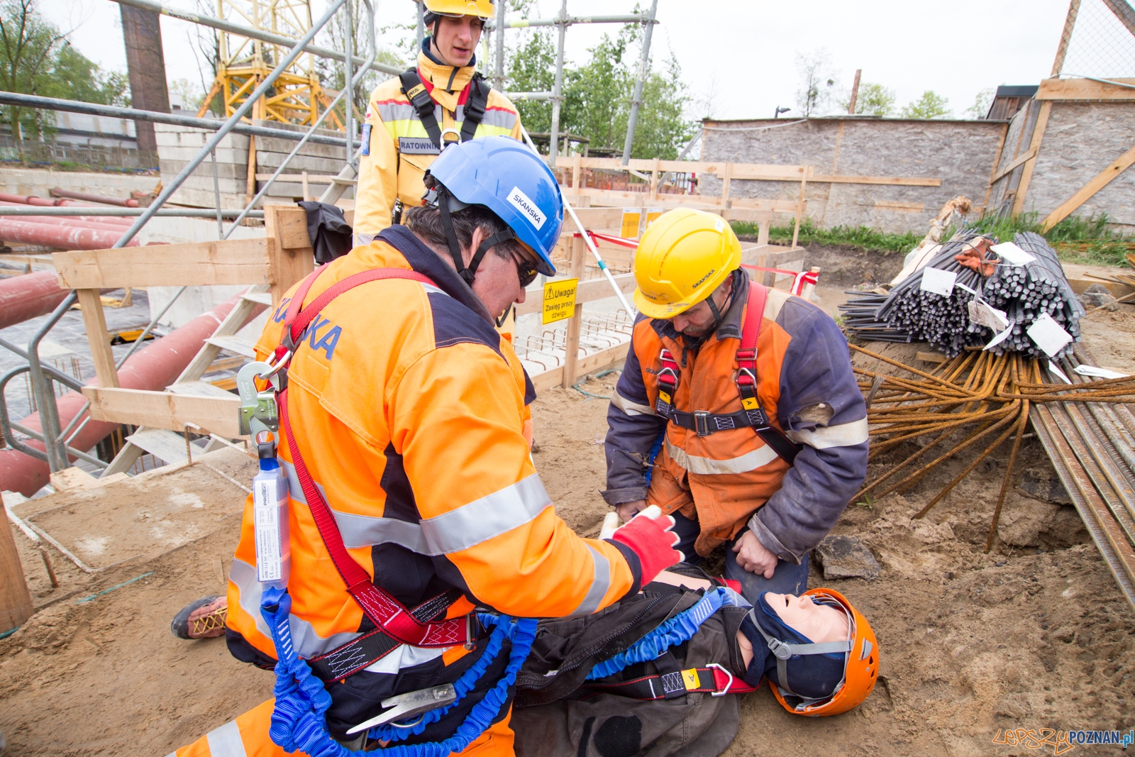 Tydzień bezpieczeństwa - szkolenie na terenie budowy Pixel 3 Foto: lepszyPOZNAN.pl / Piotr Rychter Tydzień bezpieczeństwa - szkolenie na terenie budowy Pixel 3 Foto: lepszyPOZNAN.pl / Piotr Rychter