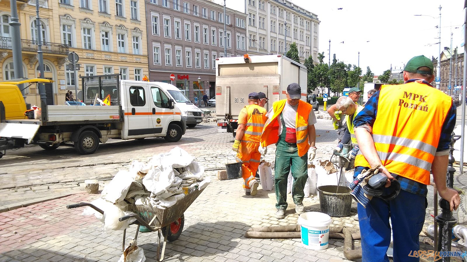 Aleje Marcinkowskiego - prace torowe (3) Foto: TD Aleje Marcinkowskiego - prace torowe (3) Foto: TD