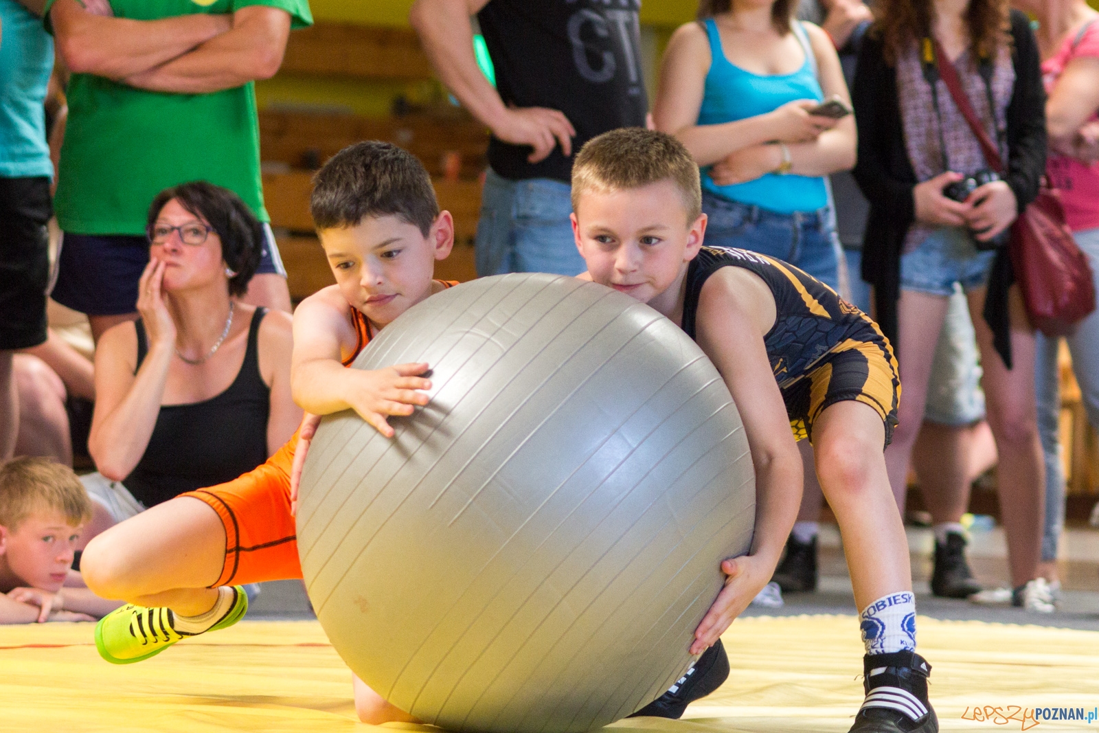 Zawody w Siłowaniu i Zapasach Memoriał Henryka Półtoraka Foto: lepszyPOZNAN.pl / Ewelina Jaśkowiak Zawody w Siłowaniu i Zapasach Memoriał Henryka Półtoraka Foto: lepszyPOZNAN.pl / Ewelina Jaśkowiak