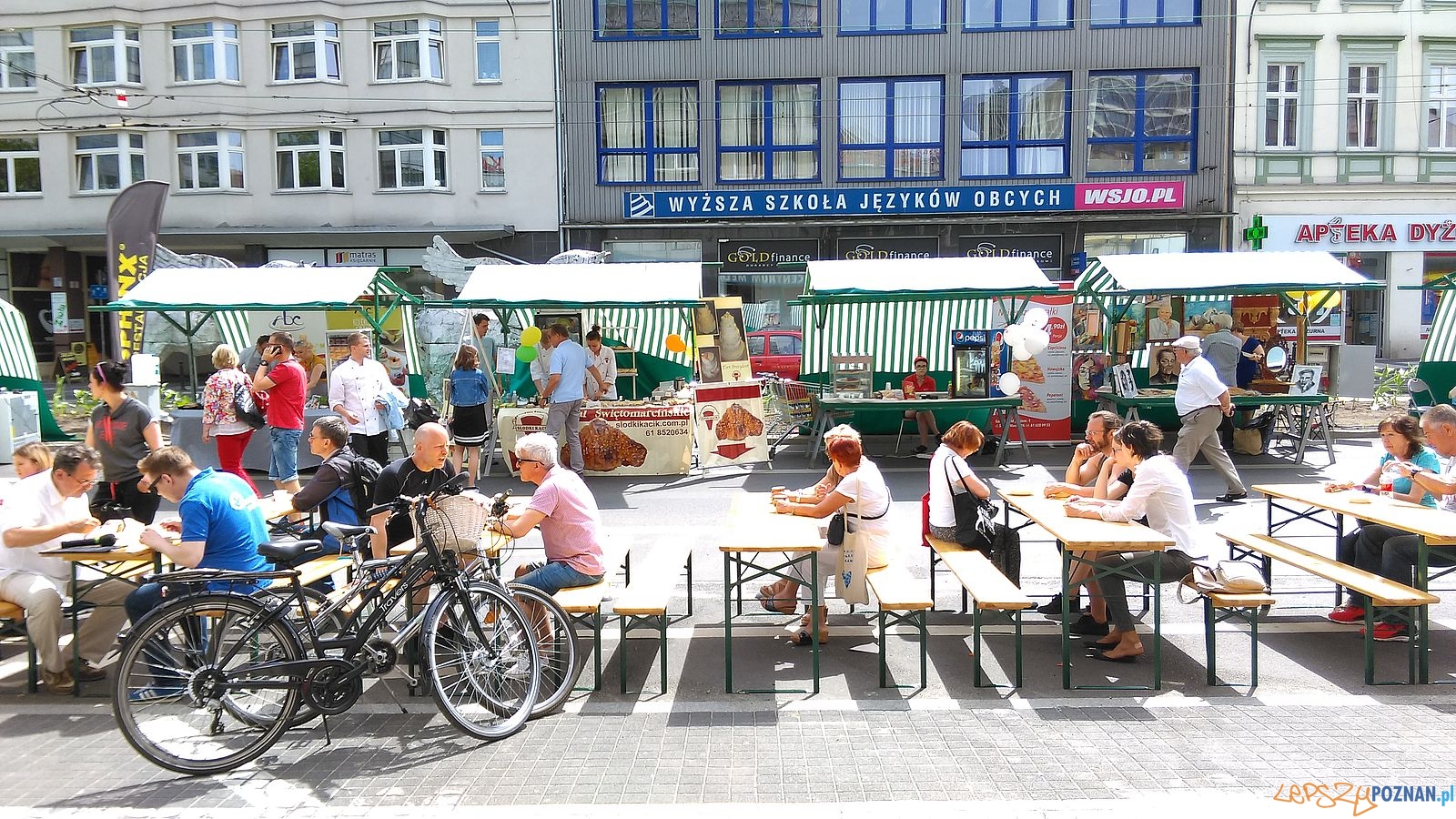 Dzień Sąsiada na Św. Marcinie (17) Foto: T. Dworek / ROSM Dzień Sąsiada na Św. Marcinie (17) Foto: T. Dworek / ROSM