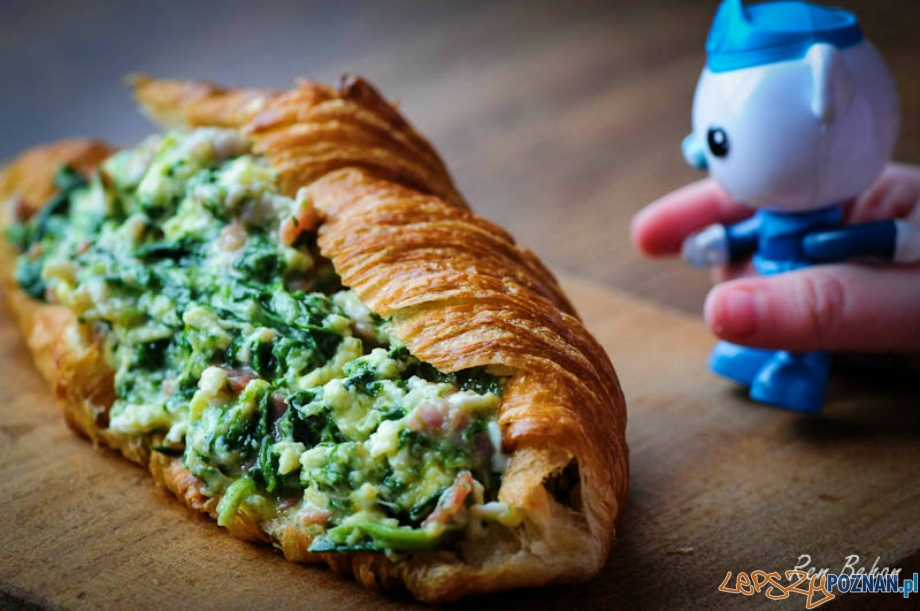 Śniadanie z posmakiem Szwajcarii Foto: renbehan.com / Ren Śniadanie z posmakiem Szwajcarii Foto: renbehan.com / Ren